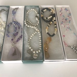 5 lot necklaces